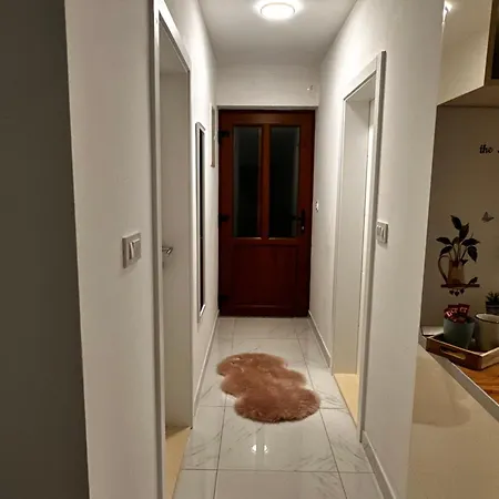 Appartement An12 *